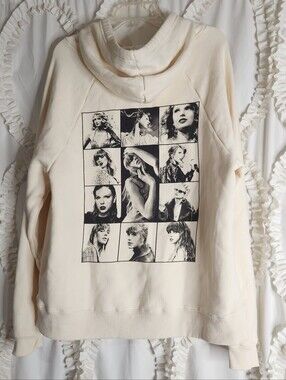 Taylor Swift Cream Pullover Hoodie The Eras Tour III Sz Small